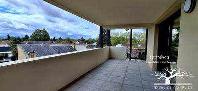 Appartement - 89 m² - 3 pièces