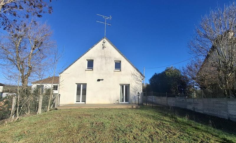 Maison - 82 m² - 5 pièces