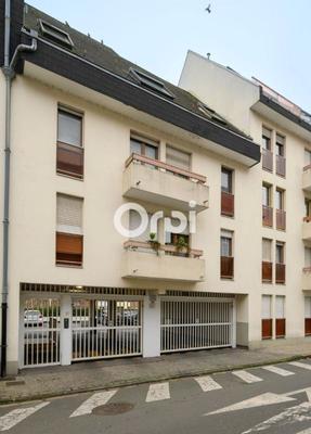 Studio - 28 m² - 1 pièce