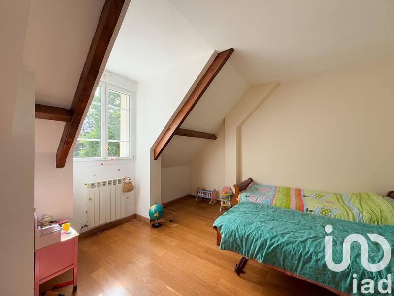 Maison - 186 m² - 7 pièces