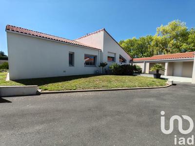 Maison de ville - 216 m² - 6 pièces