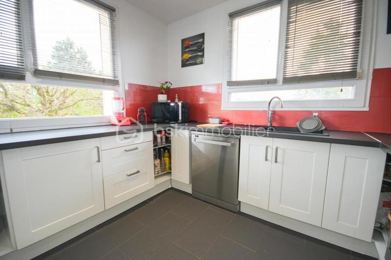 Maison - 150 m² - 8 pièces