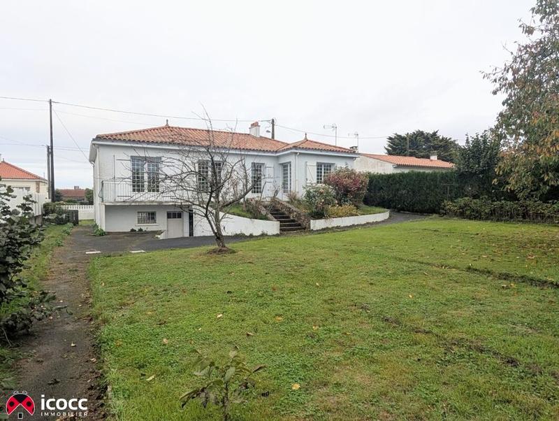 Maison - 96 m² - 5 pièces