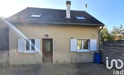Maison - 92 m² - 4 pièces