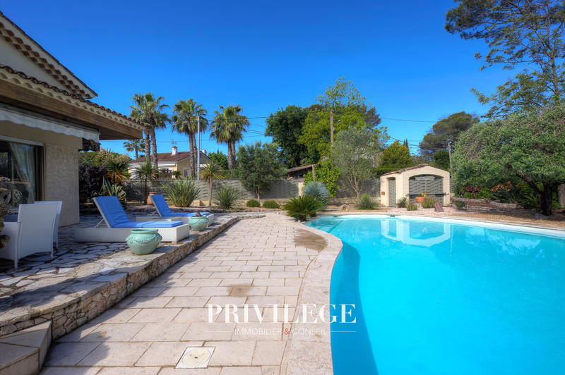 Villa - 170 m² - 7 pièces