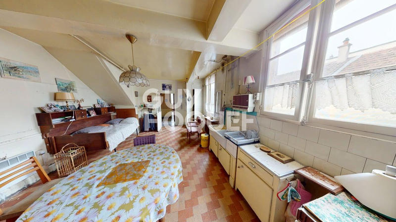 Maison - 120 m² - 8 pièces