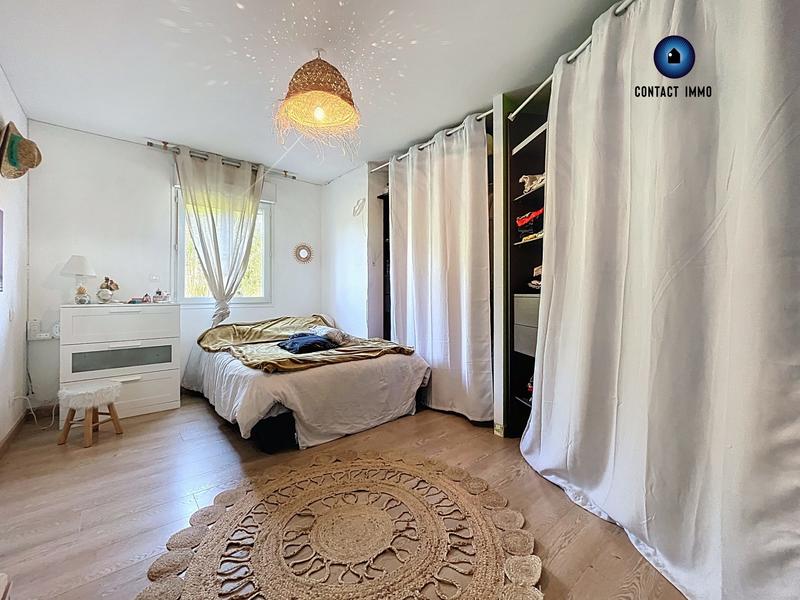 Maison - 183 m² - 6 pièces