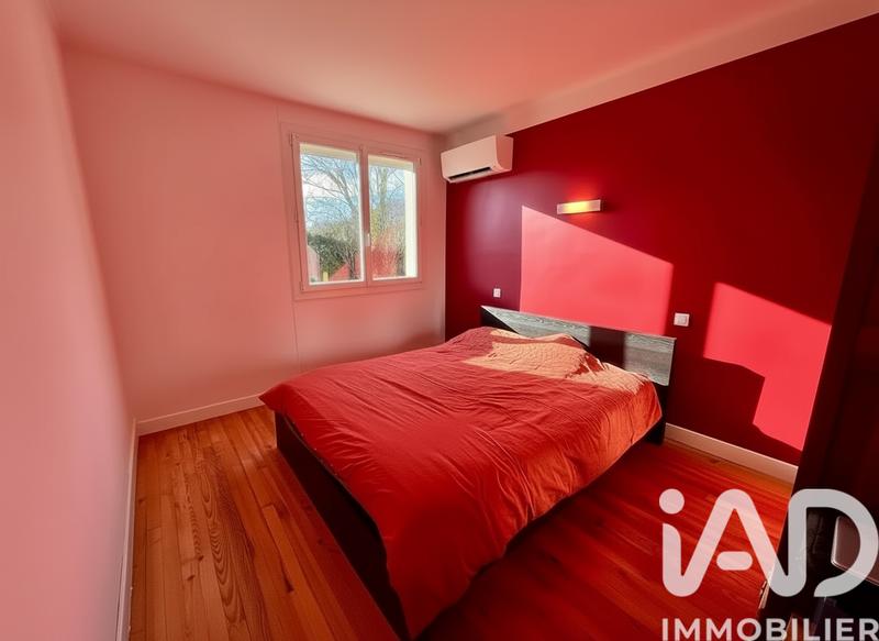 Maison - 95 m² - 5 pièces