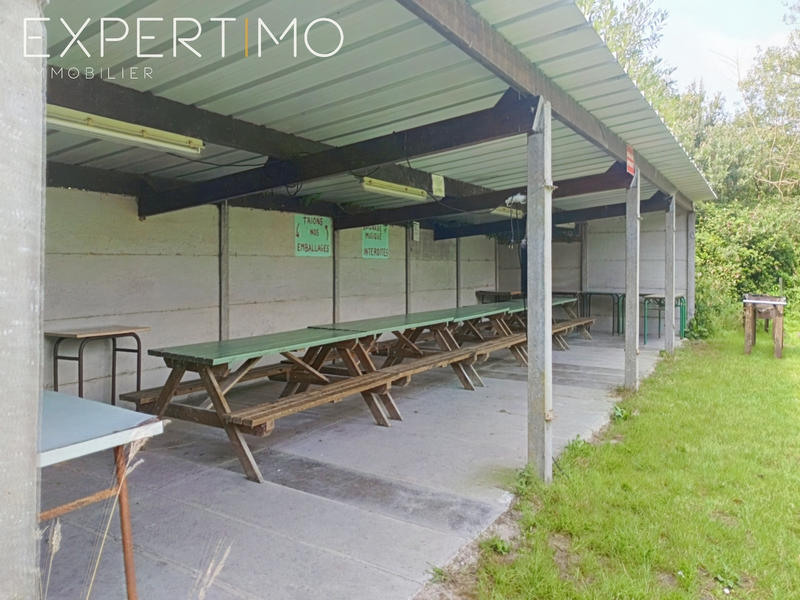 Local commercial - 12 600 m²