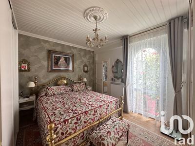 Maison - 158 m² - 8 pièces