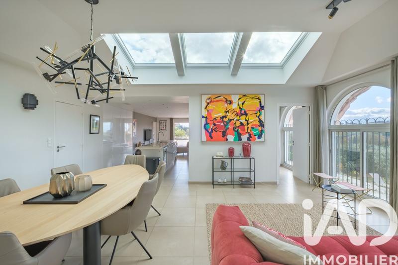 Maison - 161 m² - 5 pièces