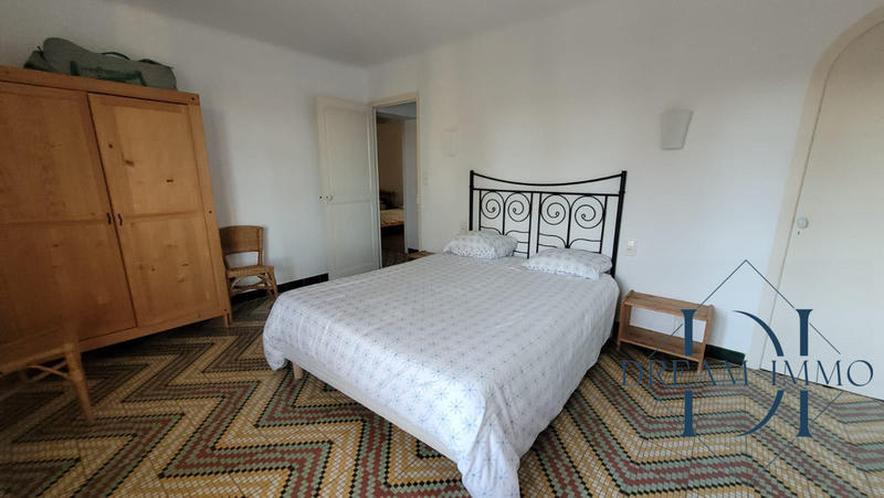 Mas - 405 m² - 17 pièces