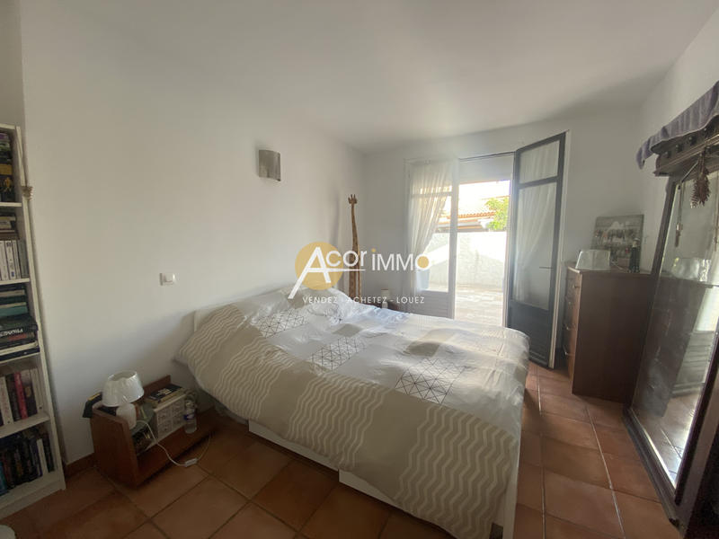 Maison - 220 m² - 8 pièces