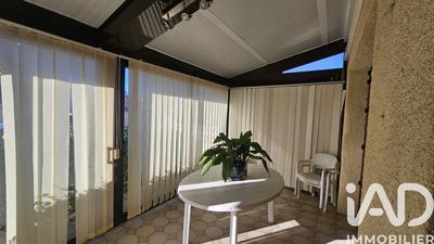 Maison - 90 m² - 3 pièces