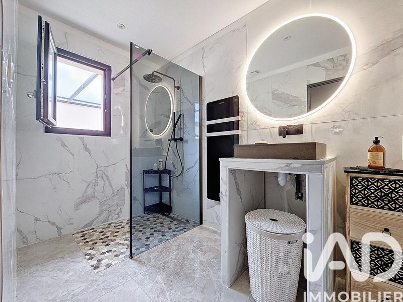 Maison - 143 m² - 5 pièces