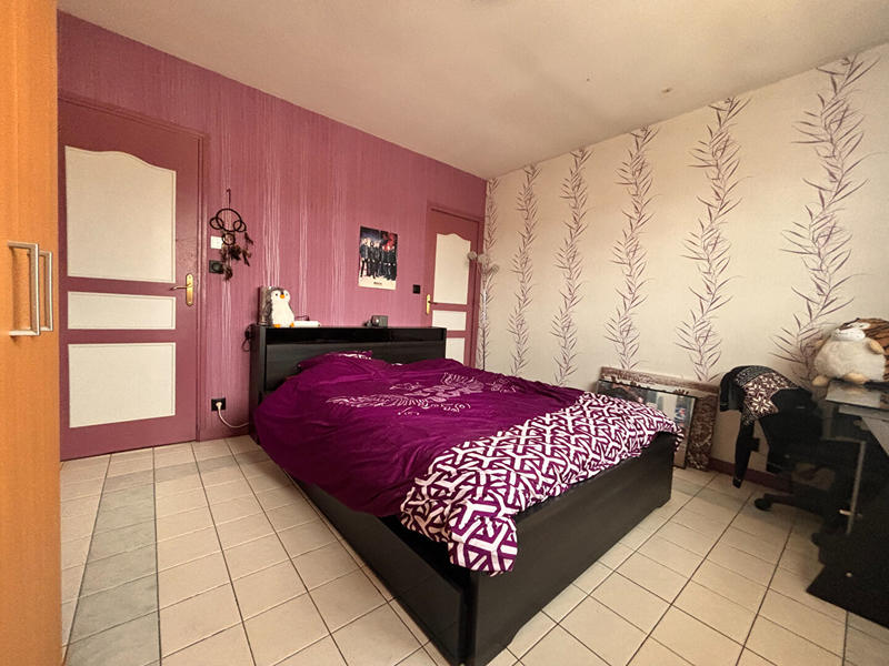 Maison - 140 m² - 8 pièces