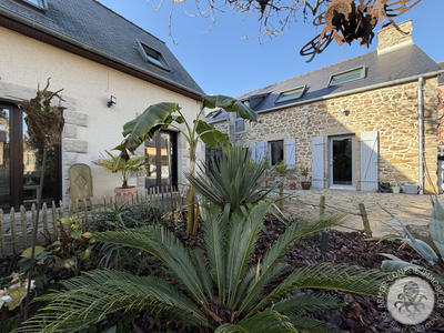 Maison - 160 m² - 5 pièces