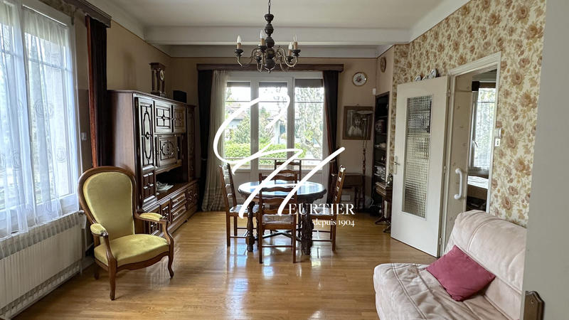 Maison - 85 m² - 6 pièces