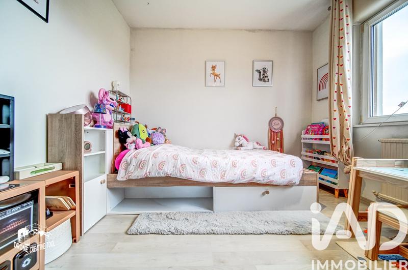 Maison - 85 m² - 5 pièces