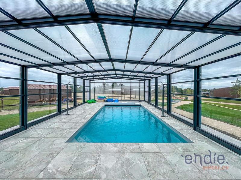 Haras - 250 m² - 7 pièces