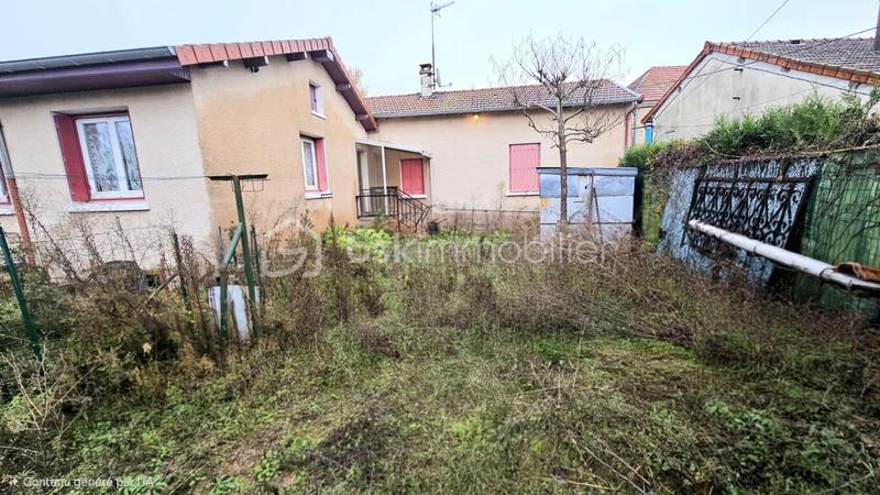 Maison - 94 m² - 4 pièces