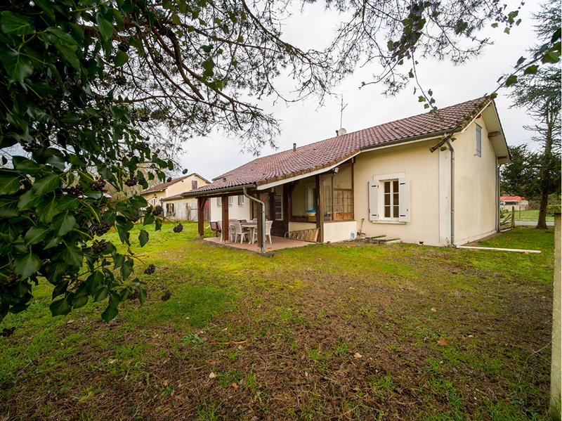 Maison - 116 m² - 6 pièces