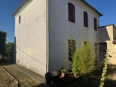 Maison - 95 m² - 4 pièces