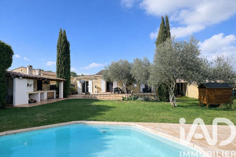 Maison - 102 m² - 5 pièces