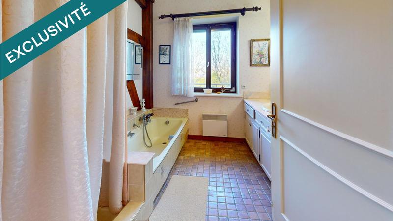 Maison - 290 m² - 10 pièces