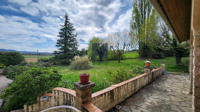 Maison - 160 m² - 7 pièces