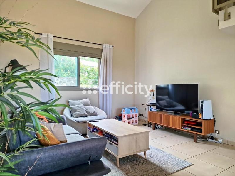 Maison - 163 m² - 5 pièces