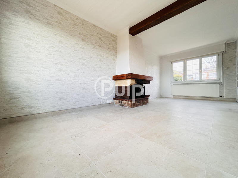 Maison - 83 m² - 5 pièces