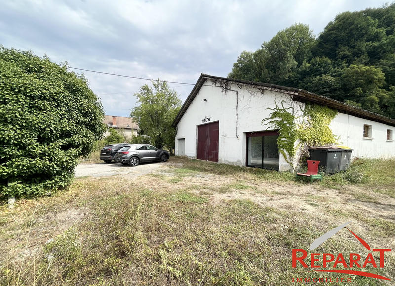 Local d'activités - 325 m²