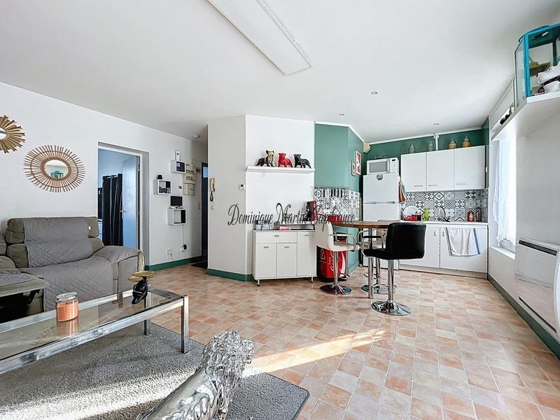 Immeuble - 226 m² - 12 pièces