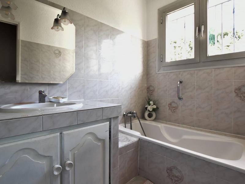 Appartement - 92 m² - 4 pièces