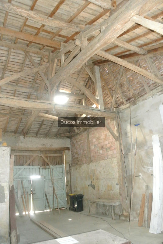 Maison - 223 m² - 9 pièces