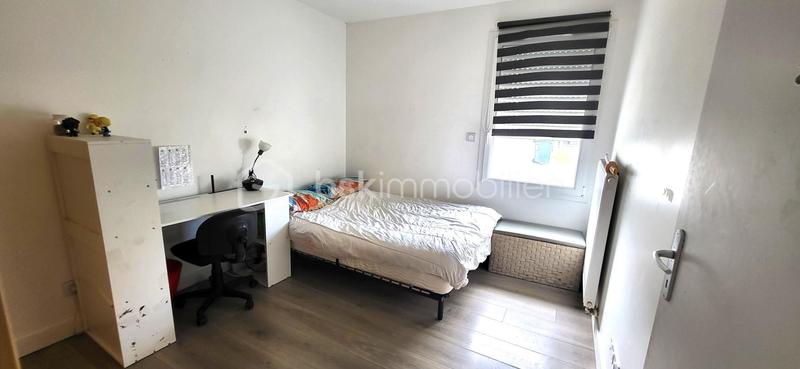 Maison - 81 m² - 6 pièces