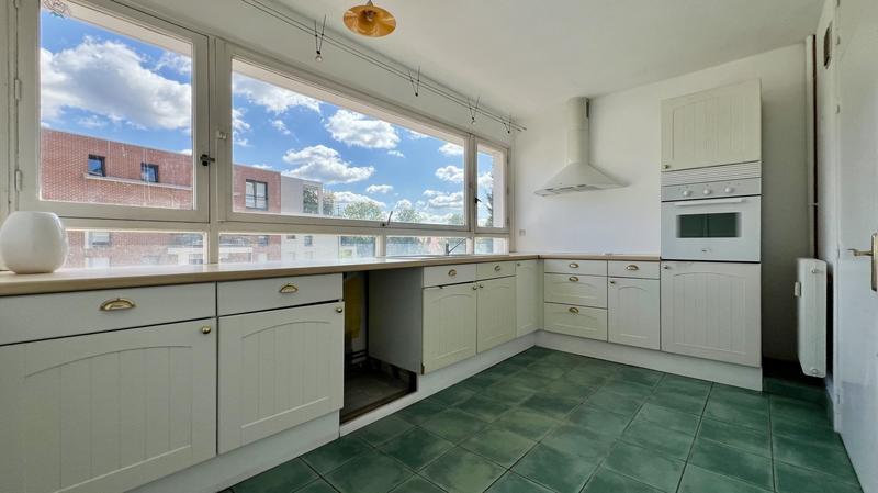 Appartement - 75 m² - 3 pièces