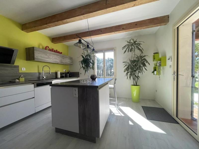 Villa - 218 m² - 7 pièces