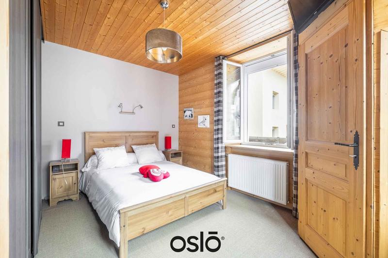 Maison - 282 m² - 12 pièces