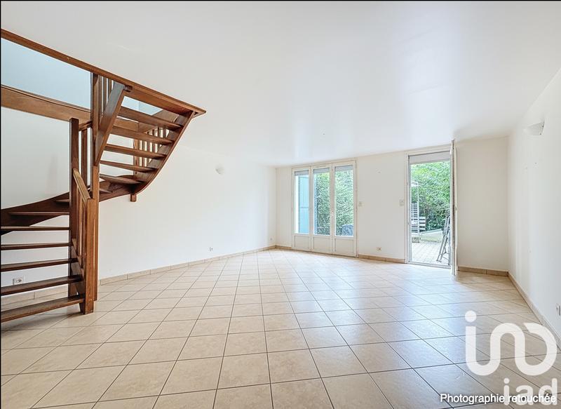 Maison - 92 m² - 5 pièces