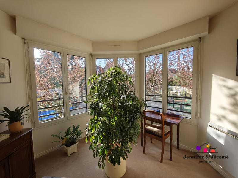 Appartement - 106 m² - 6 pièces