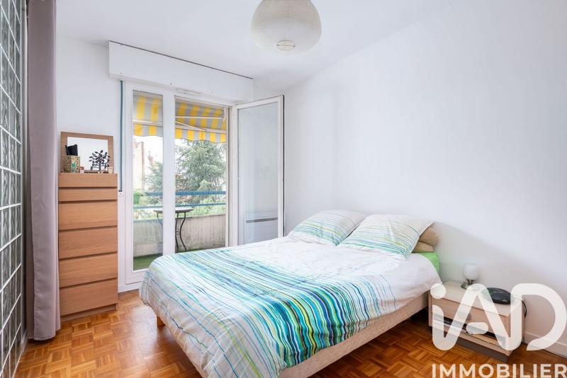 Appartement - 100 m² - 4 pièces