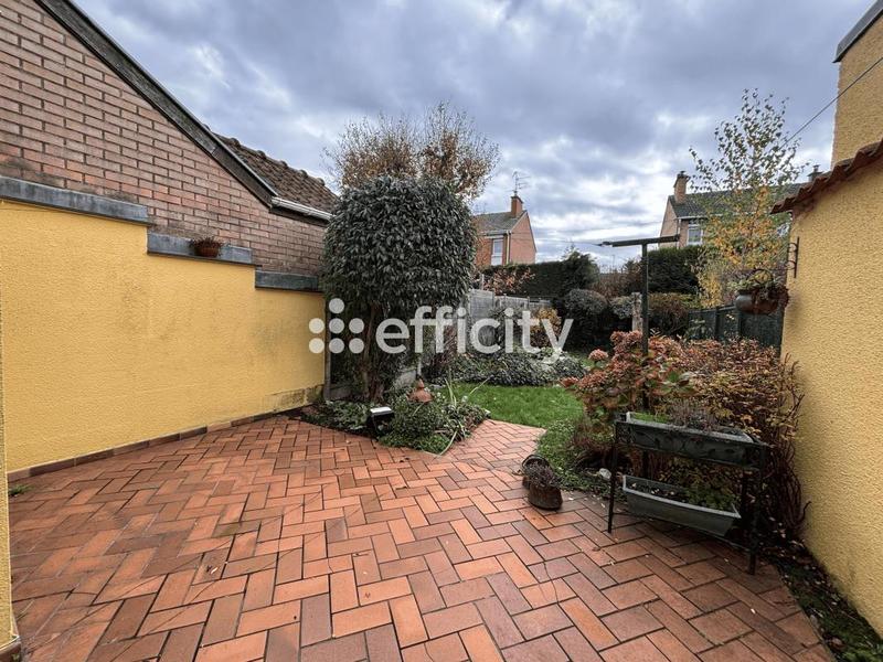 Maison - 91 m² - 4 pièces