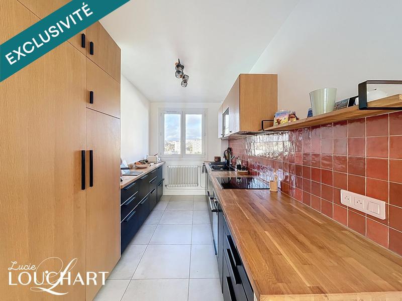 Appartement - 92 m² - 5 pièces