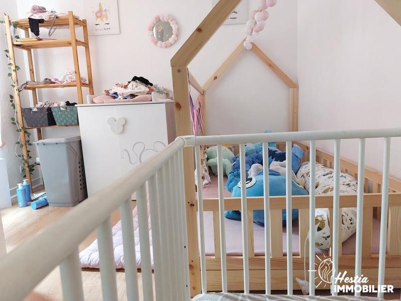 Appartement - 100 m² - 5 pièces