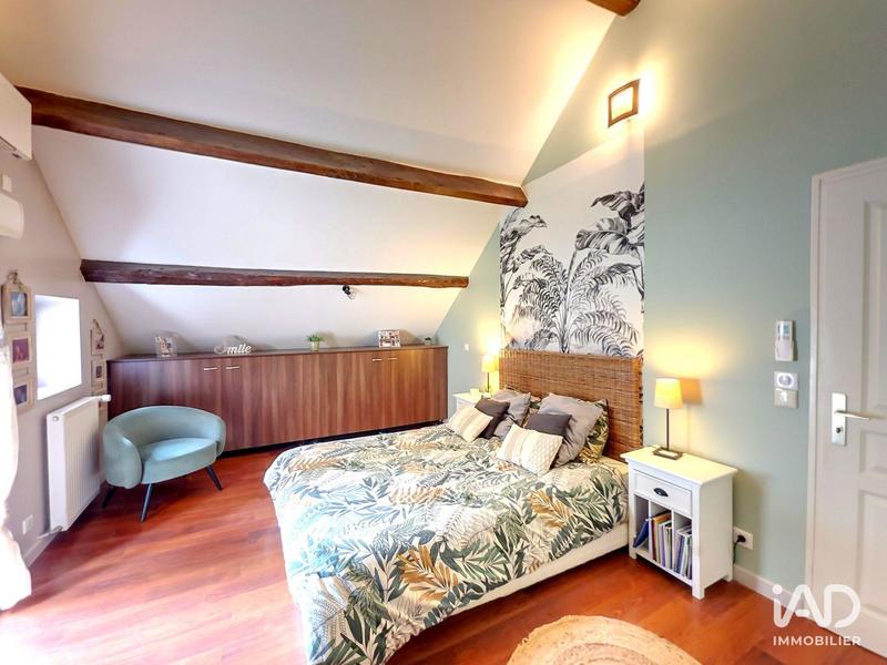 Maison - 270 m² - 5 pièces