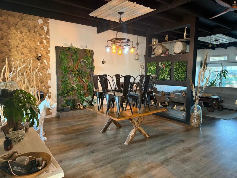 Maison - 217 m² - 6 pièces