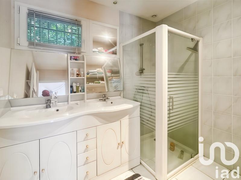 Maison - 176 m² - 8 pièces