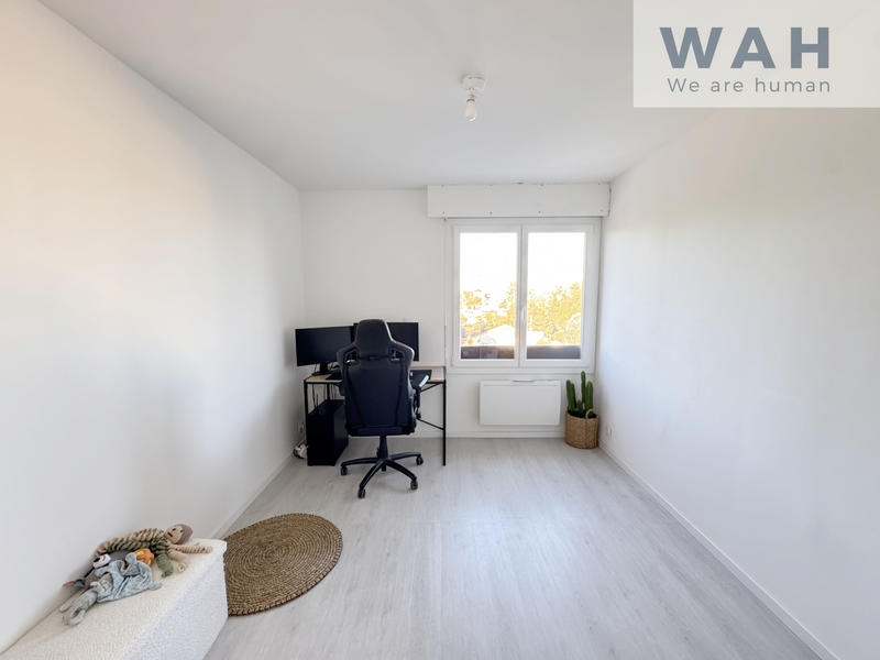 Loft - 101 m² - 4 pièces